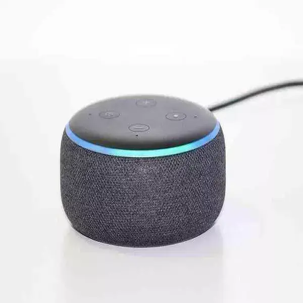 ¿Cómo conectar Alexa al móvil?